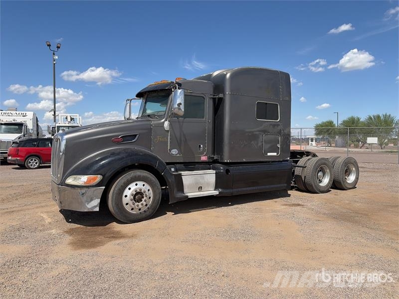 Peterbilt 386 Sadulveokid