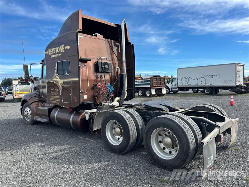 Peterbilt 386 Vilcēji