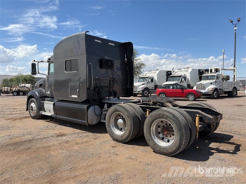 Peterbilt 386 Sadulveokid