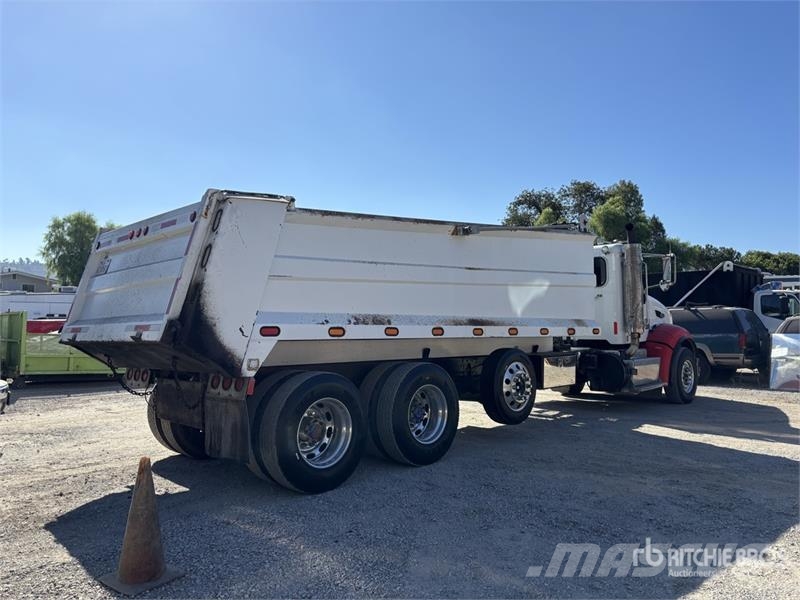 Peterbilt 386 6x4 Tri/A Dump Truck Tipper trucks