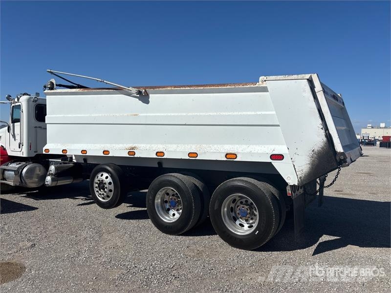 Peterbilt 386 8x4 Tri/A Dump Truck Tippbil