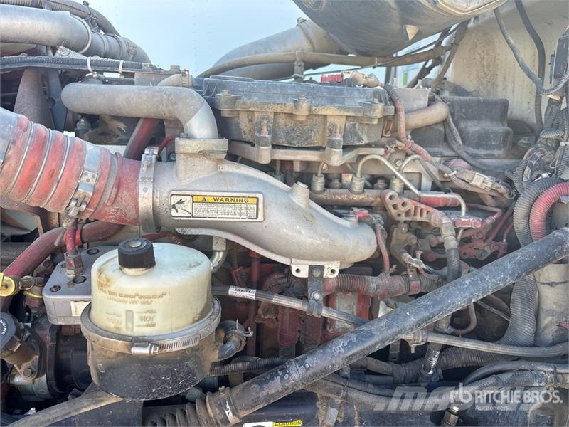 Peterbilt 386 8x4 Tri/A Dump Truck Tippbil