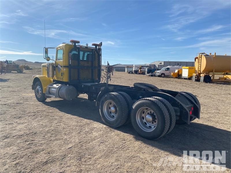 Peterbilt 388 Vlačilci