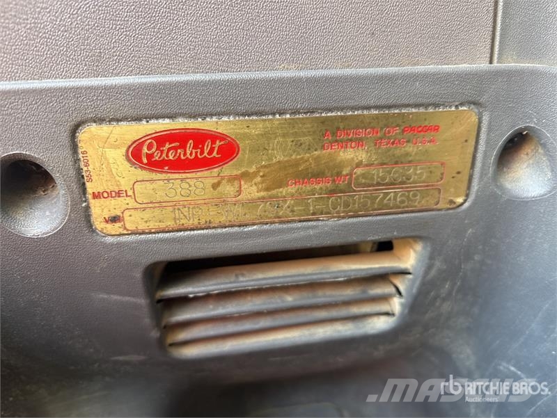 Peterbilt 388 Грузовики-Самосвалы