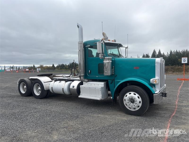 Peterbilt 388 Vilcēji
