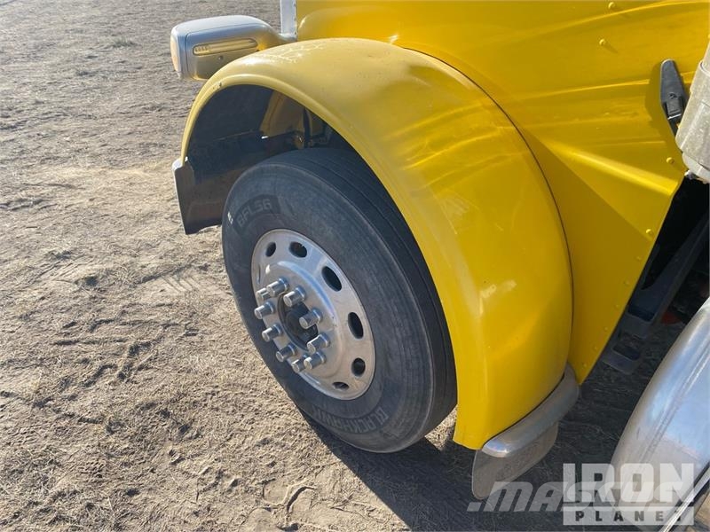 Peterbilt 388 Vlačilci