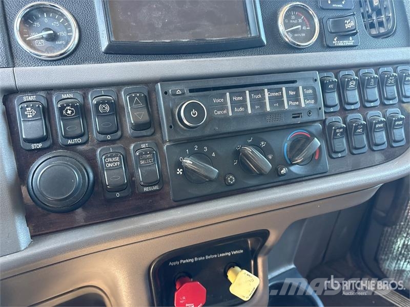 Peterbilt 389 Vetopöytäautot