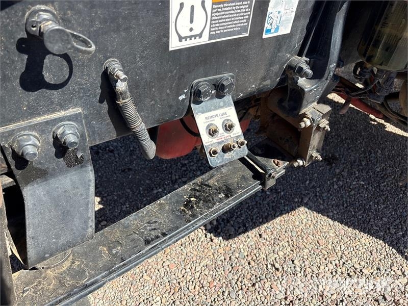 Peterbilt 389 Trekkers