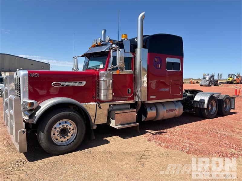 Peterbilt 389 Vlačilci
