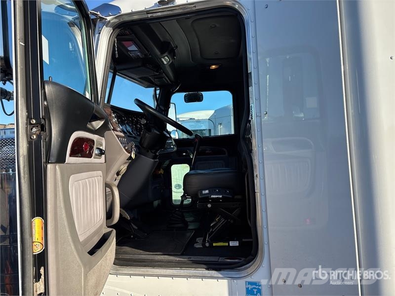 Peterbilt 389 Kabine i unutrašnjost