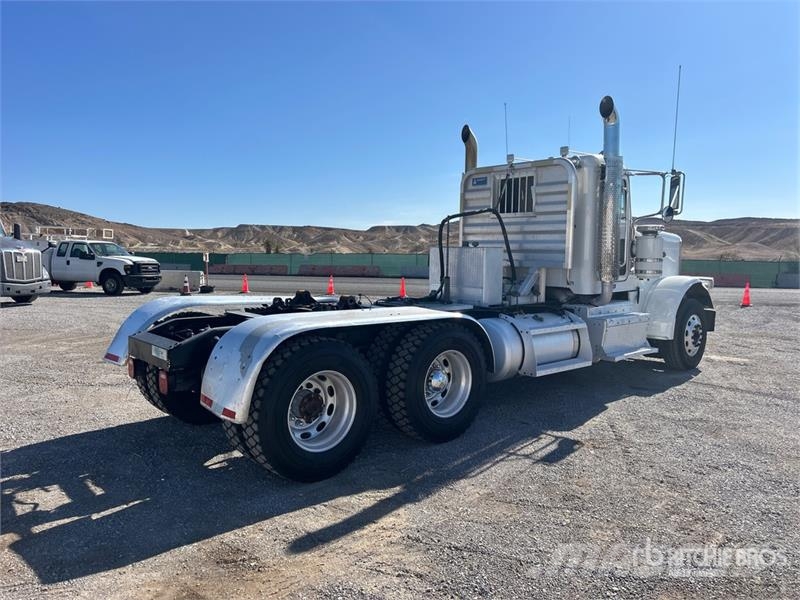 Peterbilt 389 Vilcēji