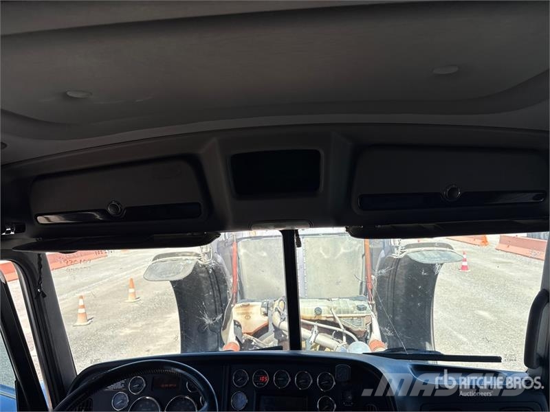Peterbilt 389 Vetopöytäautot