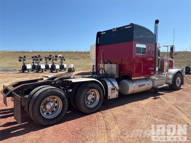Peterbilt 389 Vlačilci