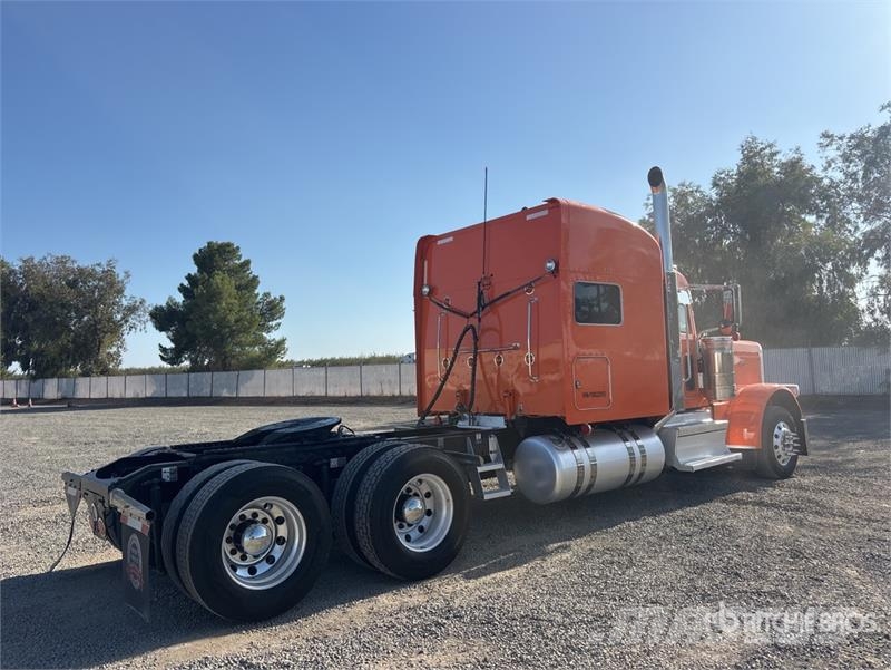 Peterbilt 389 Vilcēji