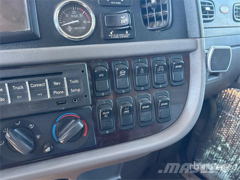Peterbilt 389 Vetopöytäautot