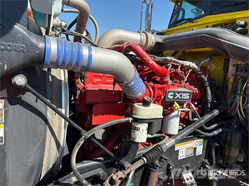 Peterbilt 389 Trekkers