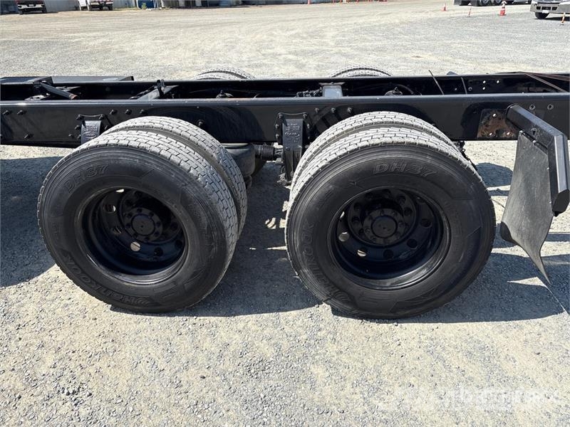 Peterbilt 389 ?? 6x4 Cab and Chassis Cabine en interieur