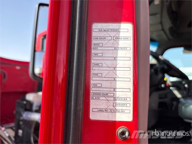 Peterbilt 567 Vlačilci