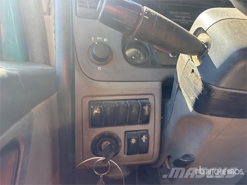 Peterbilt 567 Cabinas