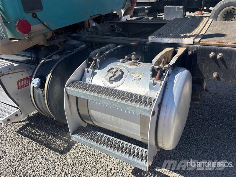 Peterbilt 567 Cabinas