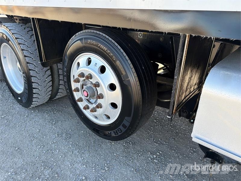 Peterbilt 567 Camiones bañeras basculantes o volquetes
