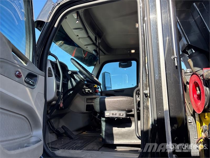 Peterbilt 567 Camiões basculantes