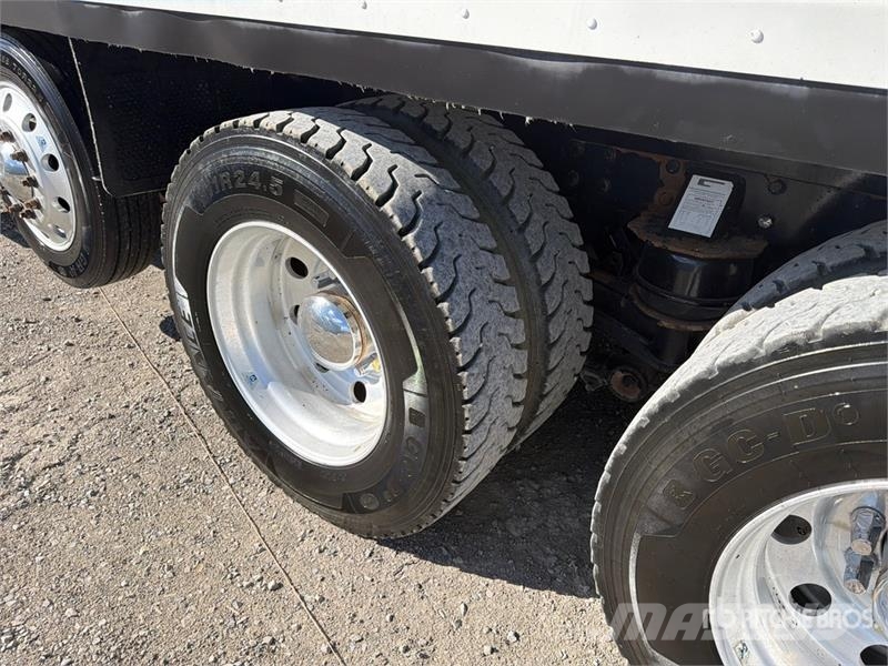 Peterbilt 567 Camiones bañeras basculantes o volquetes