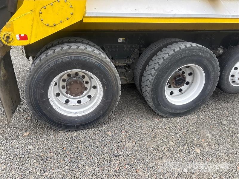 Peterbilt 567 Camion benne