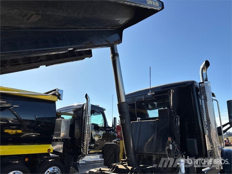 Peterbilt 567 Camiões basculantes