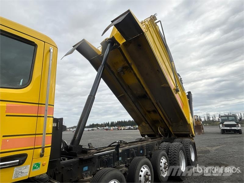 Peterbilt 567 Camion benne