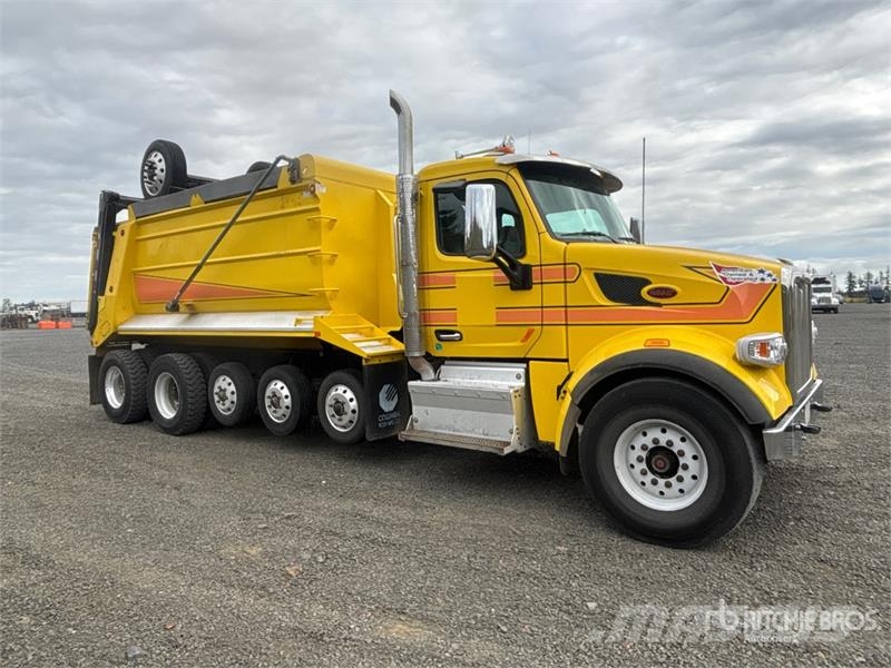 Peterbilt 567 Camion benne