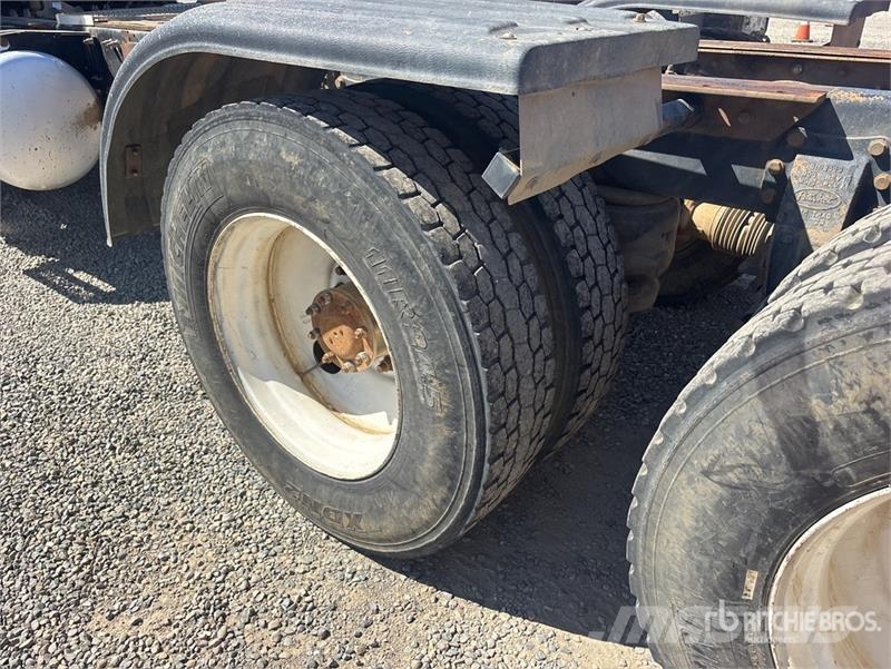 Peterbilt 567 Cabinas