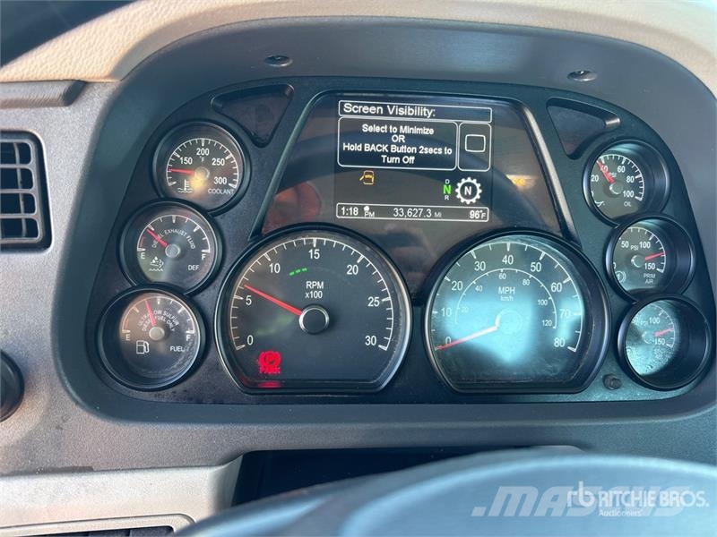 Peterbilt 567 Trekkers