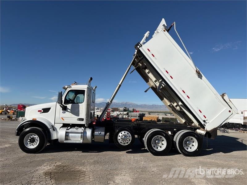 Peterbilt 567 Camiones bañeras basculantes o volquetes