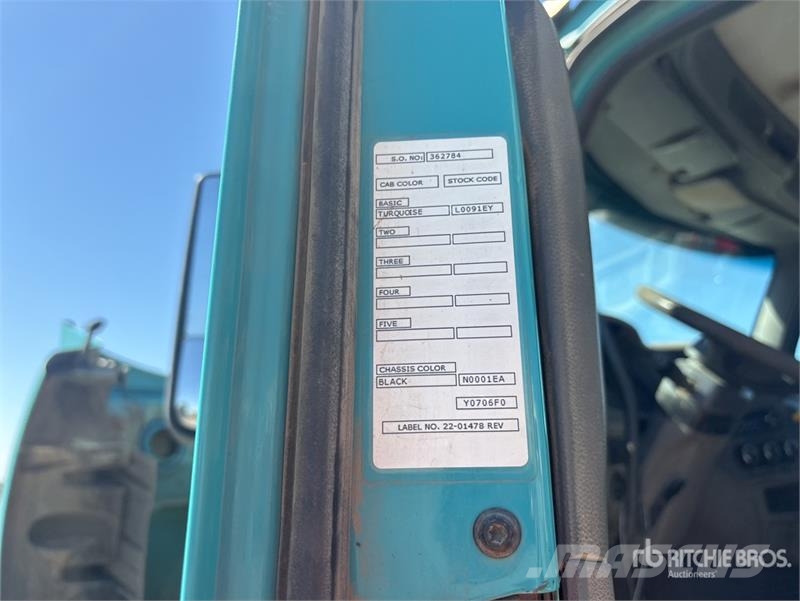 Peterbilt 567 Cabinas