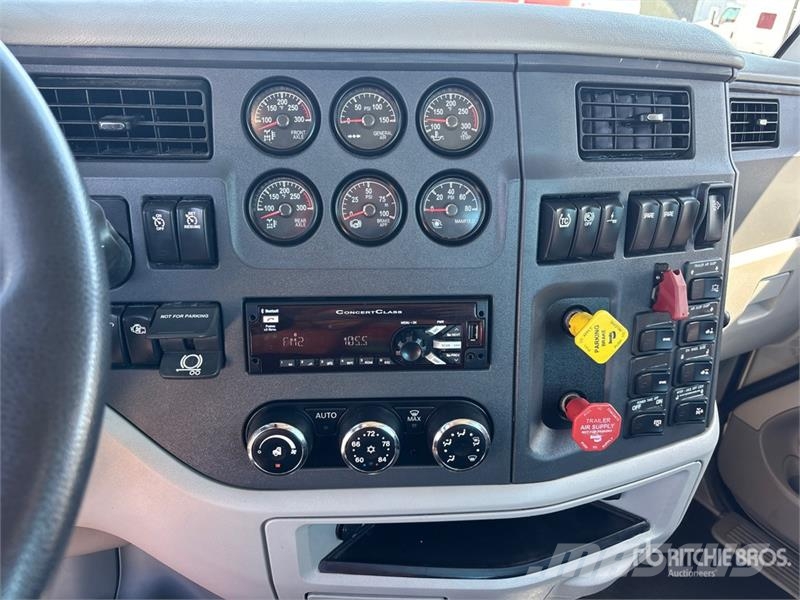 Peterbilt 567 Trekkers