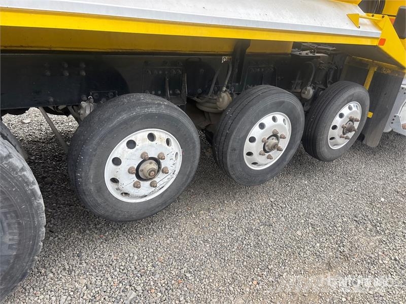 Peterbilt 567 Camion benne
