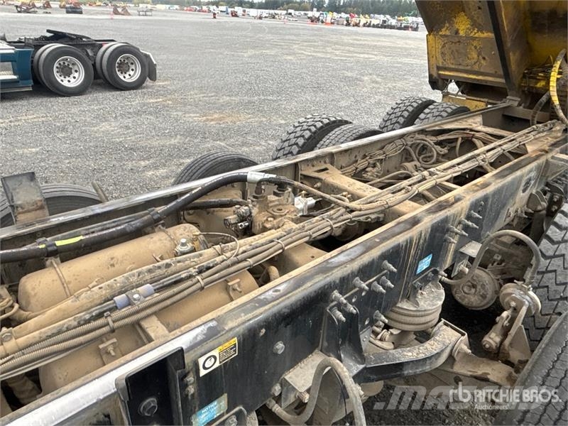 Peterbilt 567 Camion benne