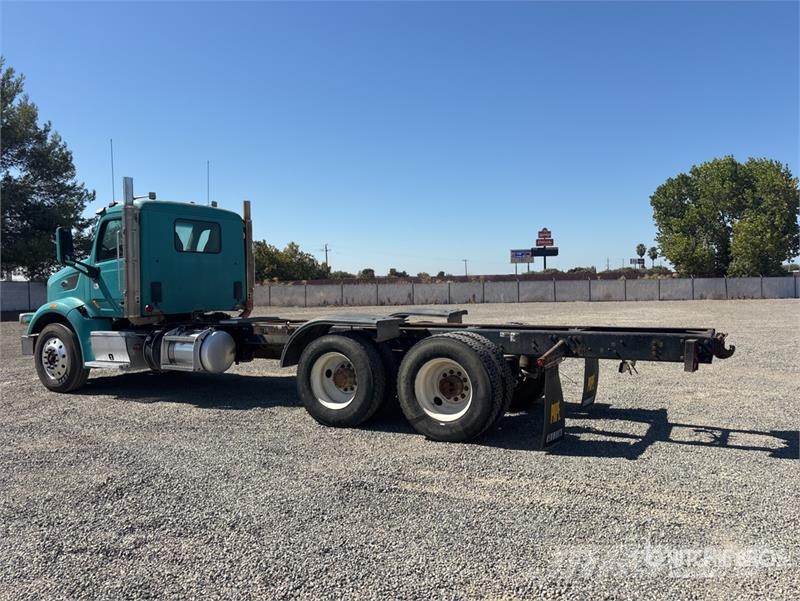 Peterbilt 567 Cabinas