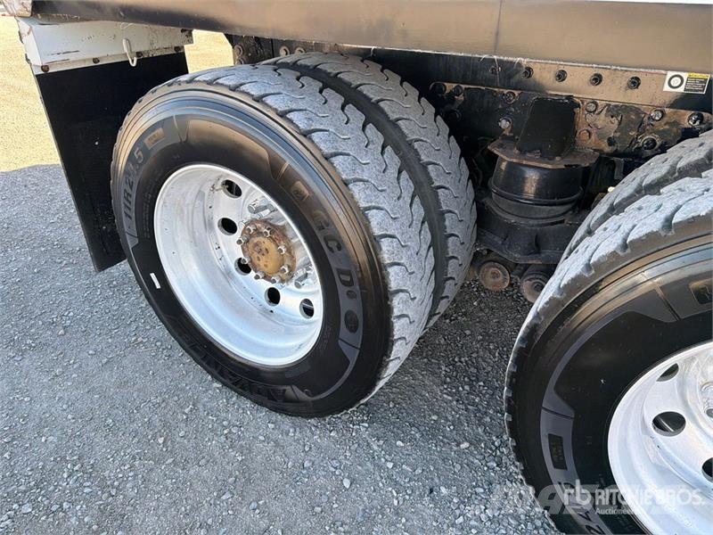 Peterbilt 567 Camiones bañeras basculantes o volquetes