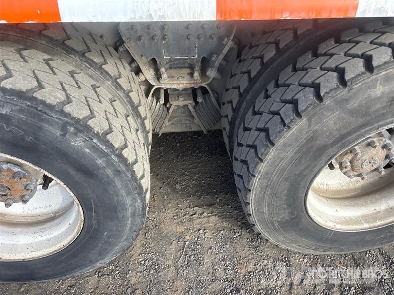 Peterbilt 567 12x4 Mixer Truck Camiões de betão