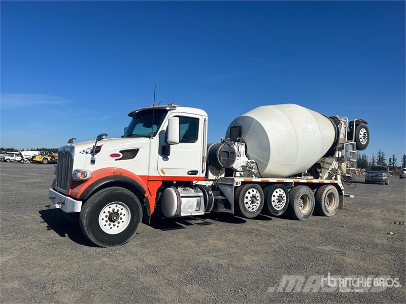 Peterbilt 567 12x4 Mixer Truck Автобетоносмесители