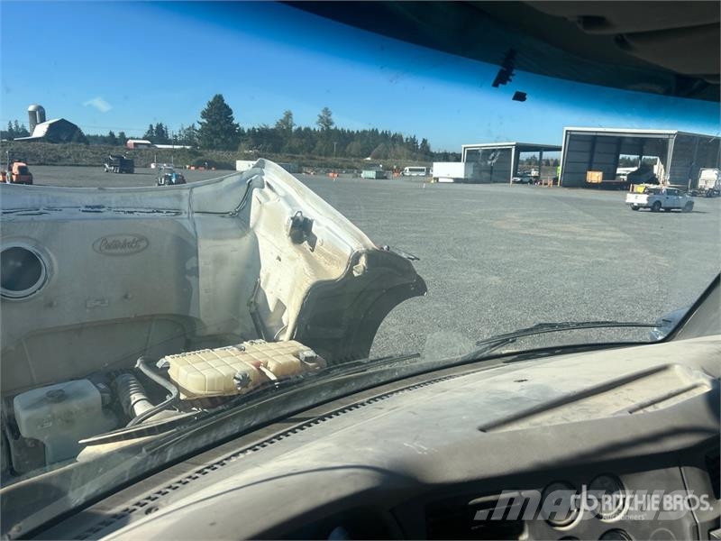 Peterbilt 567 12x4 Mixer Truck Автобетоносмесители