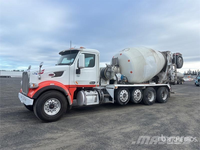 Peterbilt 567 12x4 Mixer Truck Camiões de betão