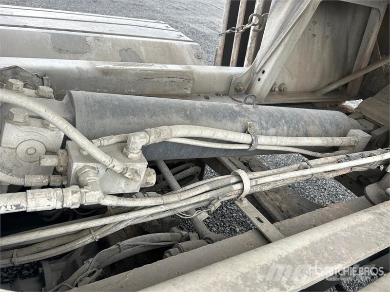 Peterbilt 567 12x4 Mixer Truck Betonvedēji