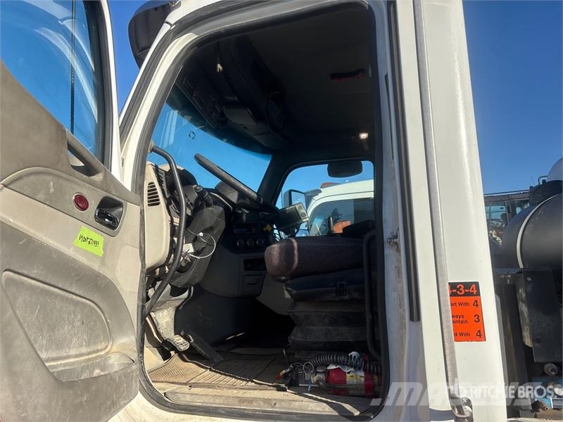 Peterbilt 567 12x4 Mixer Truck Betonmischer