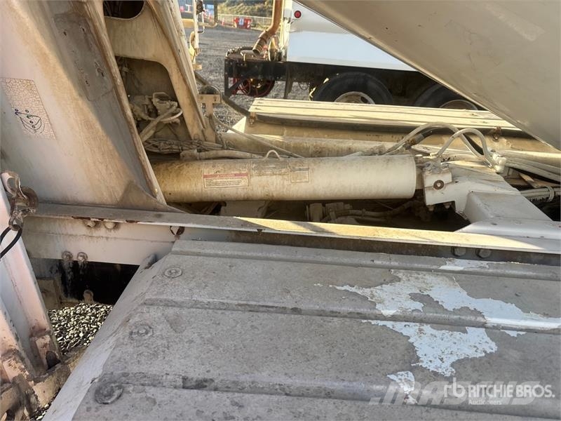 Peterbilt 567 12x4 Mixer Truck Avtomešalci za beton