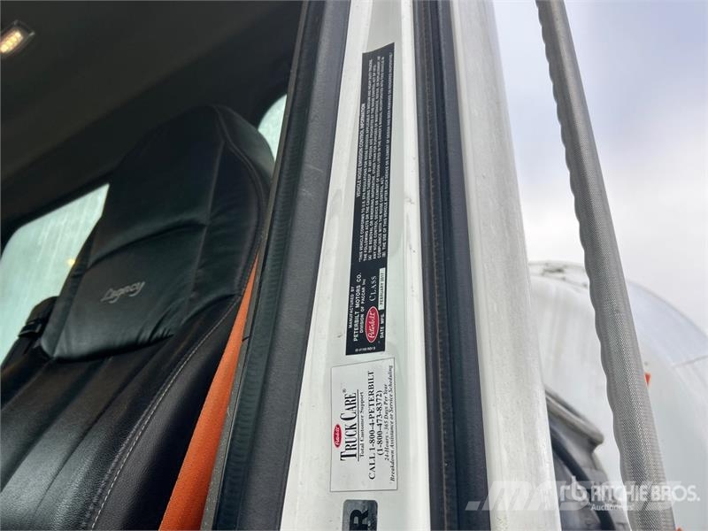 Peterbilt 567 12x4 Mixer Truck Betonvedēji