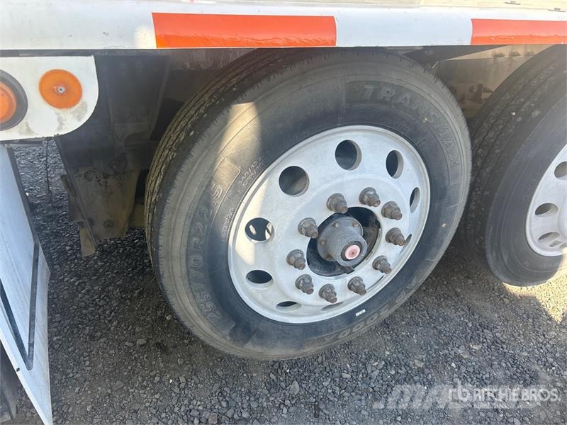 Peterbilt 567 12x4 Mixer Truck Автобетоносмесители