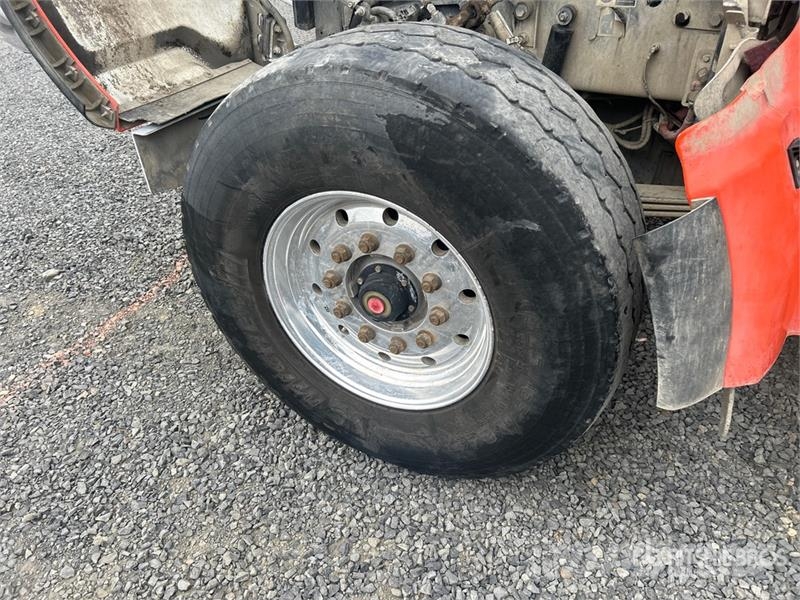 Peterbilt 567 12x4 Mixer Truck Бетономішалки (Автобетонозмішувачі)
